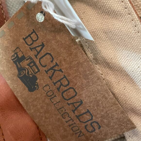 CTW Backroads Collection Rustic Pocket Tote Bag New - Picture 8 of 11